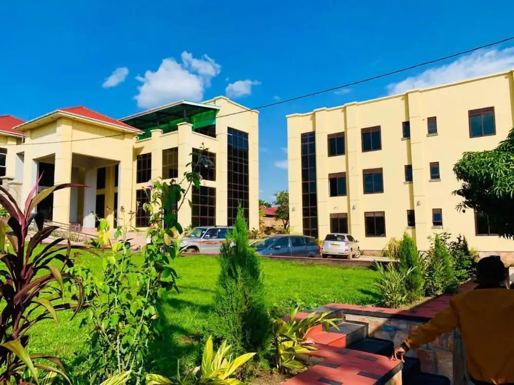 Golden Castle Hotel