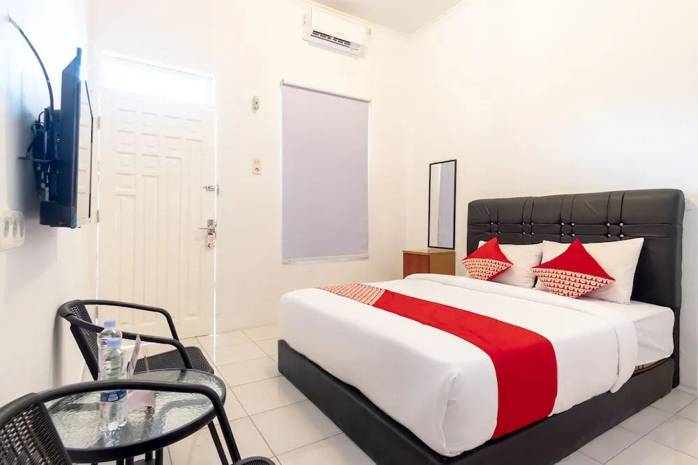 Oyo 2397 Umbu Residence