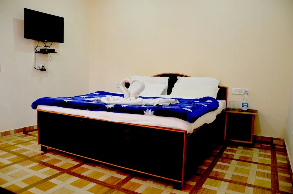 Lord Krishna Himalayan Hotel and Restaurant