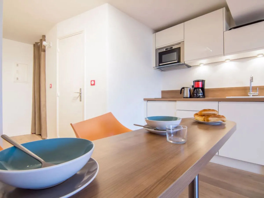 Les Marinas 30067