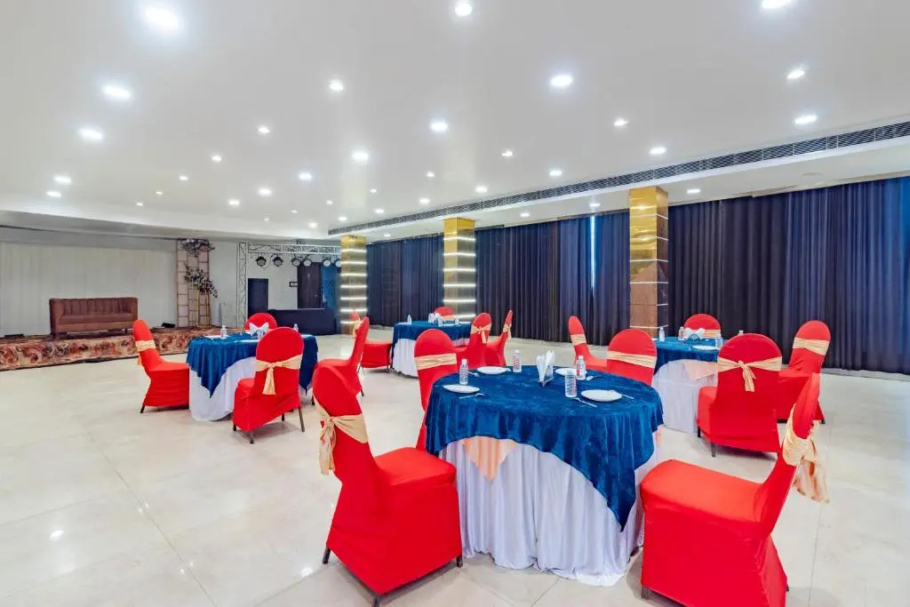 Treebo KGF Villa with Swimming Pool