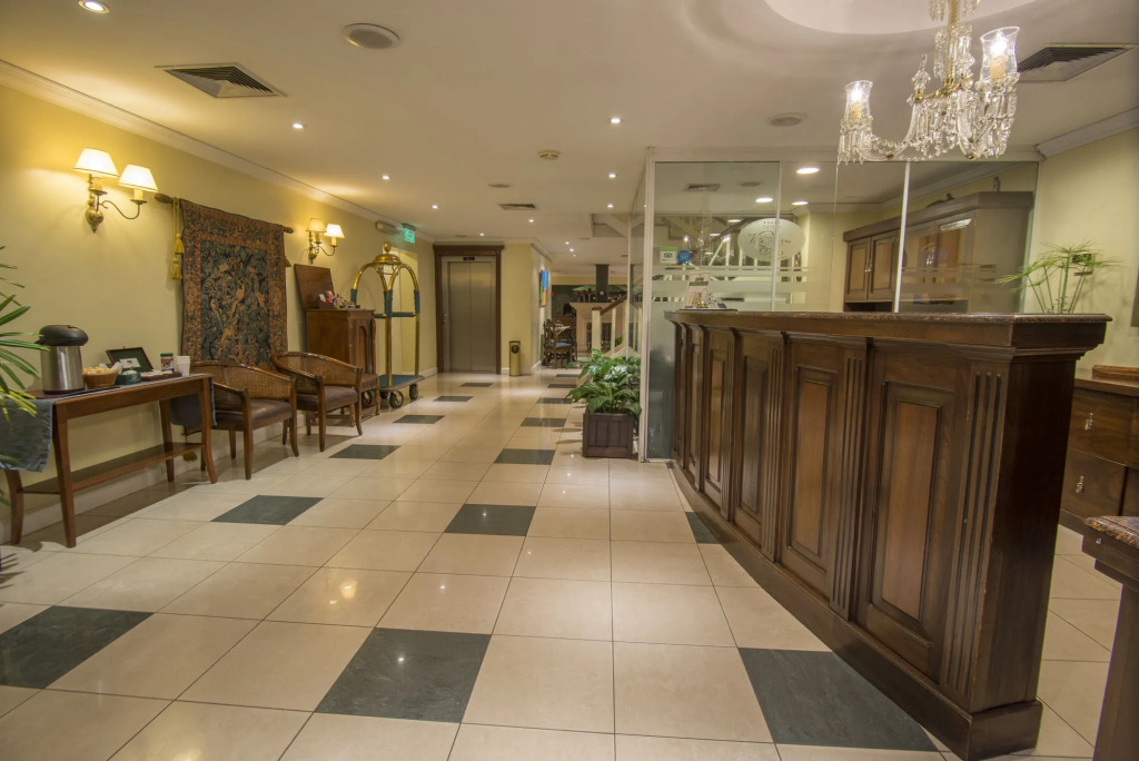 Hotel Villa Morra Suites
