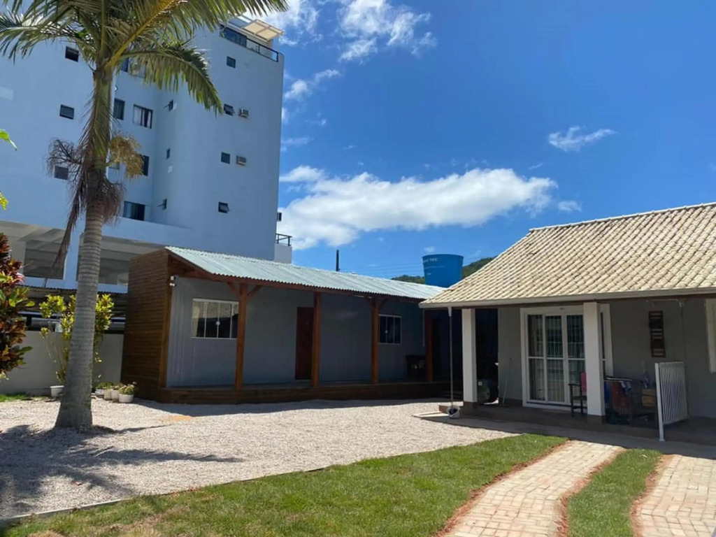 Studio Container Bombinhas