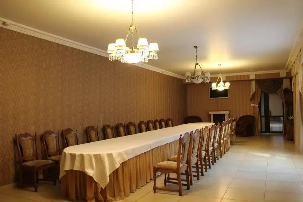 Gostinichnyy Kompleks Dnepr