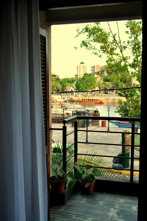 Tigre Apartment