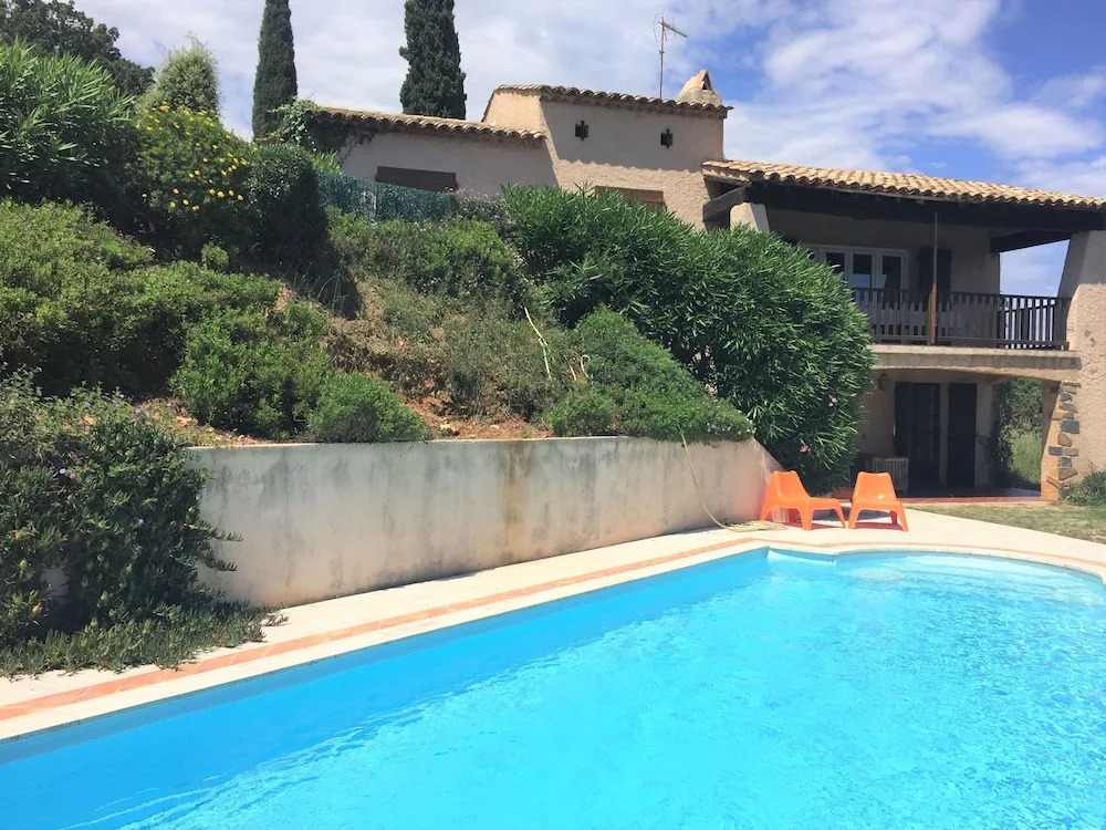 Modern Villa in La Croix-valmer With Private Pool