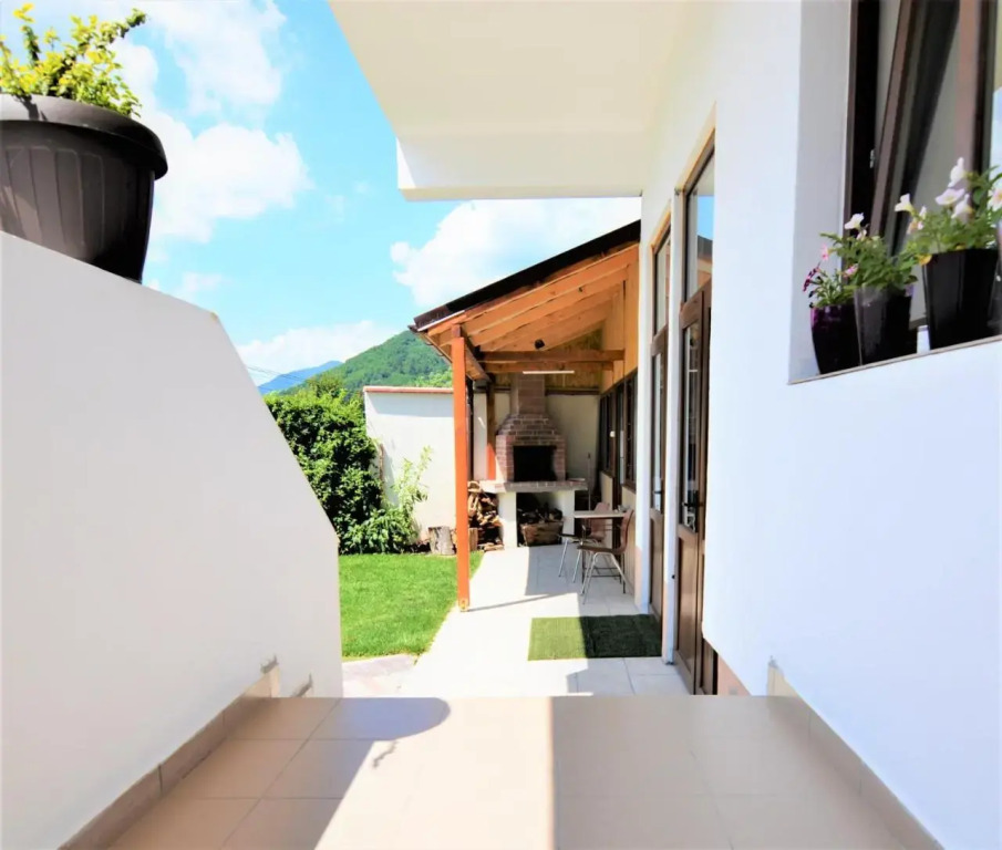 Casa Adelina