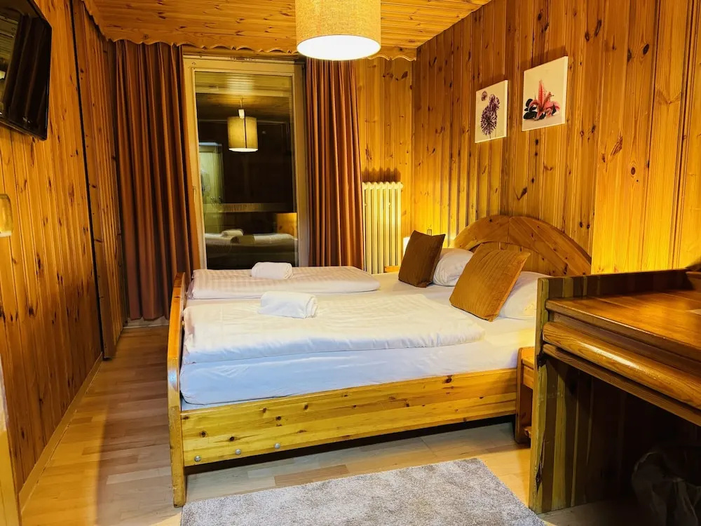 Hotel Nest
