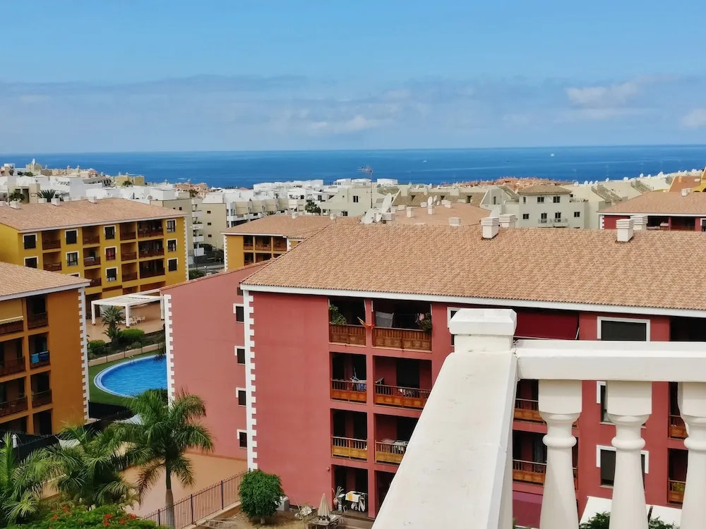 Penthouse with Pool & Terrace & Sea View