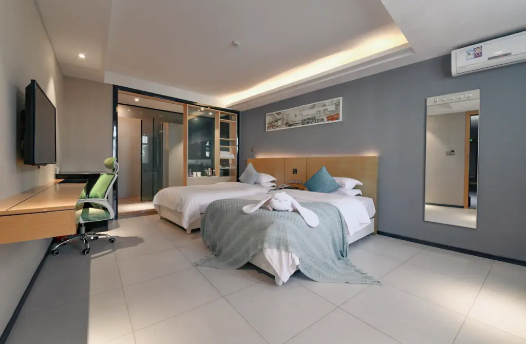 Shangyuan Hotel Chain (Guangzhou Thirteen Factories Yide Road Metro Station)