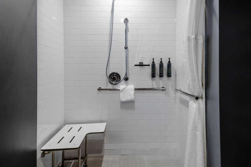 Aloft by Marriott Dallas Arlington South