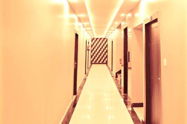 Hotel Elgrovia