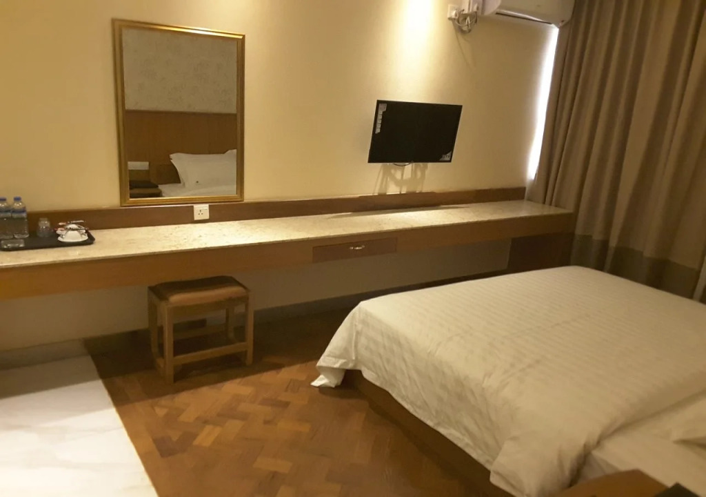 Unity Hotel
