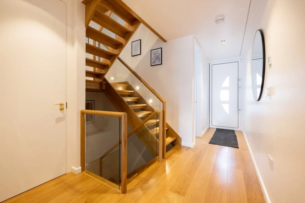 The Putney Arms - Bright 4BDR Mews Home wiith Garden and Patio