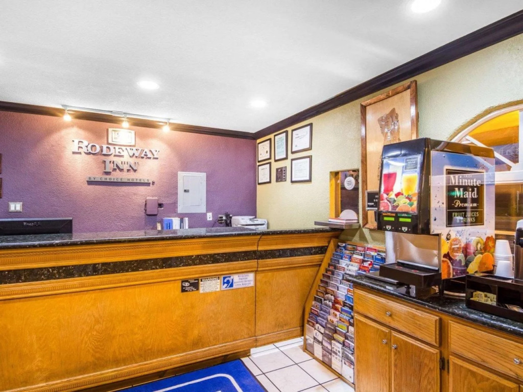 Rodeway Inn Capitol