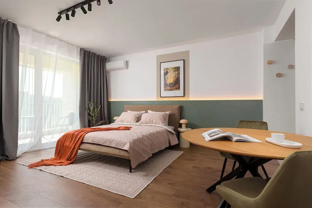 Hubix Suites - City of Mara