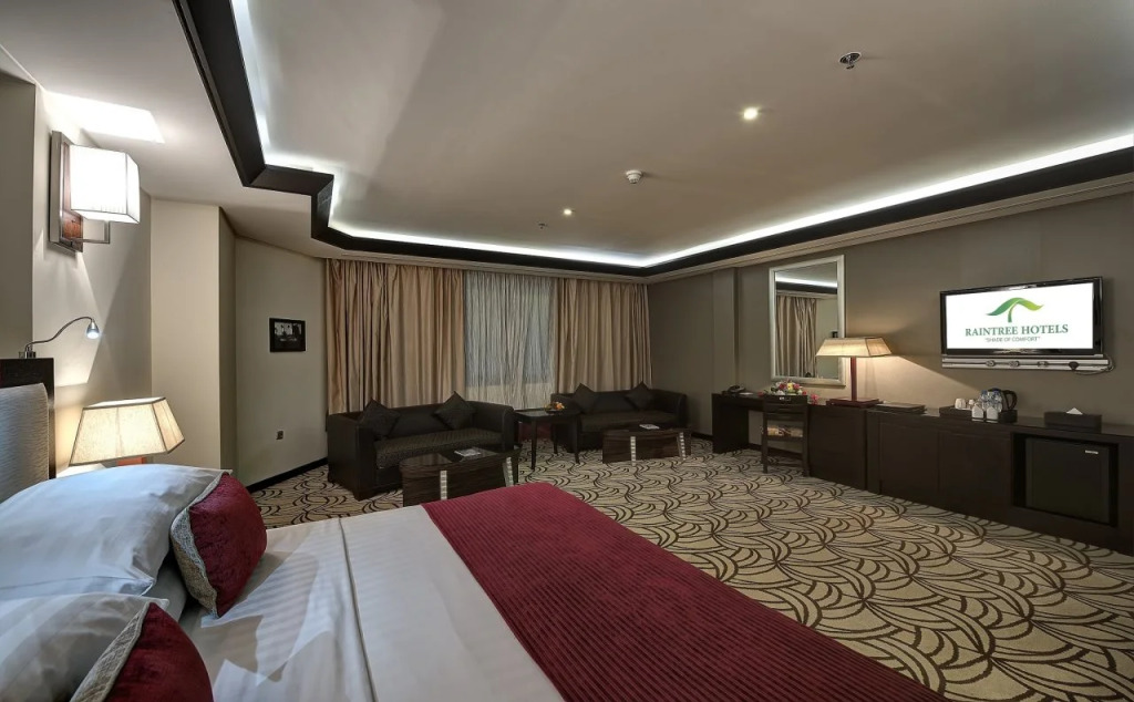 Pavilion Palace Hotel