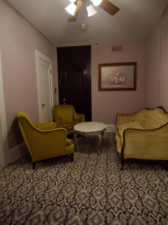 The DeLand Hotel