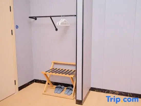 Urban Convenience Hotel