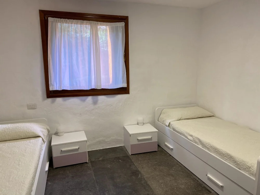 Domus Olivarum -costa Smeralda Villetta 7 Persone, 4 PK, Wifi, Grande Giardino