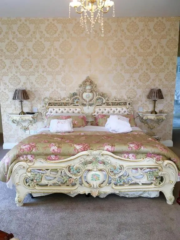 Rossmanagher House
