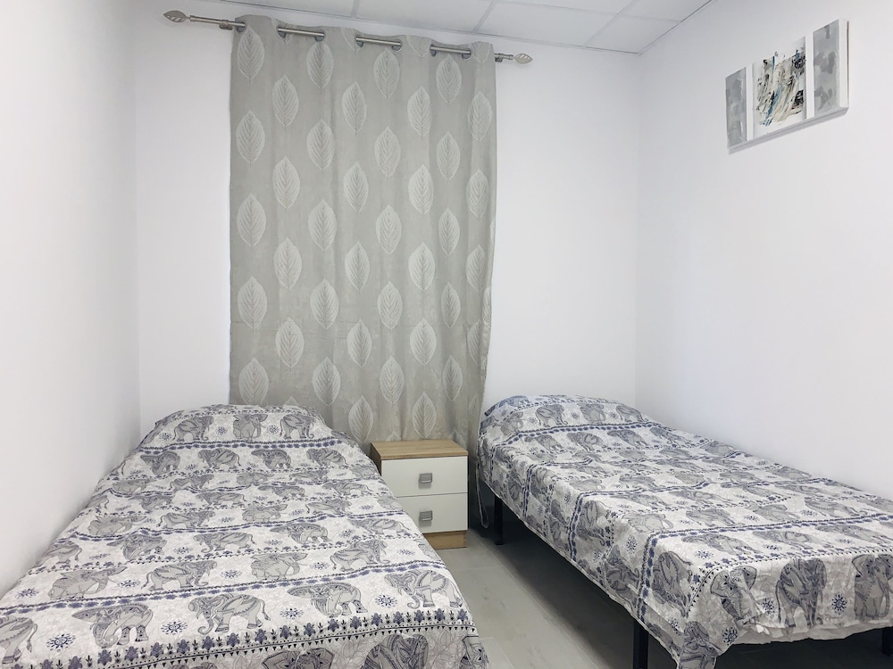 Modern Apartment In Center Of Novelda