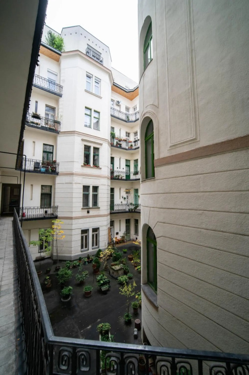 Stylish studio apartment in the heart of Budapest