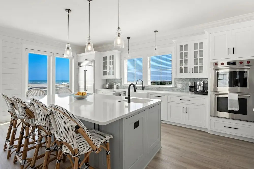 Seaside Serenity Oceanfront Luxury With Pool 6 Bedroom Home by Peace Vacations