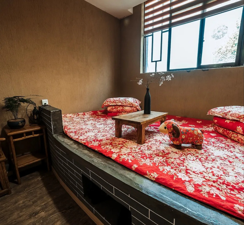 Zerg Backpackers Youth Hostel