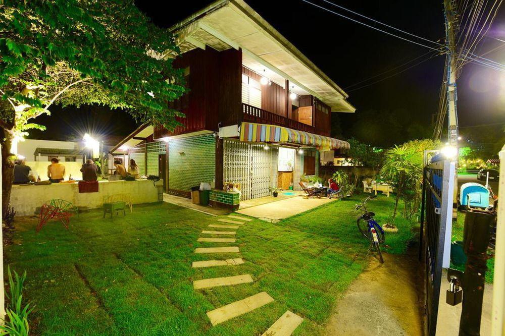 Green Hostel and Skate Park