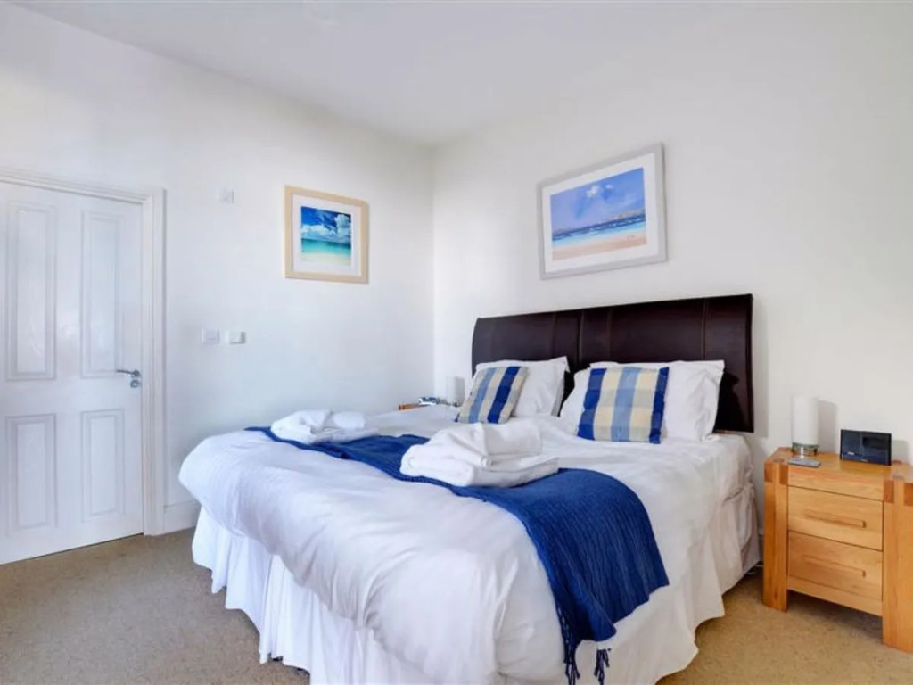 Apartment Portuan Pomaia 39085