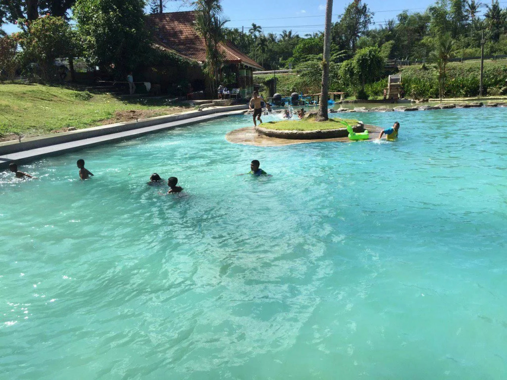 Ranong Resort and Laguna