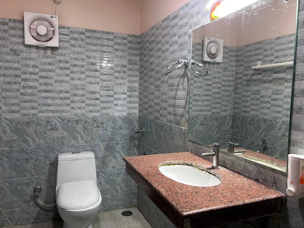 AT Hotels & Resorts