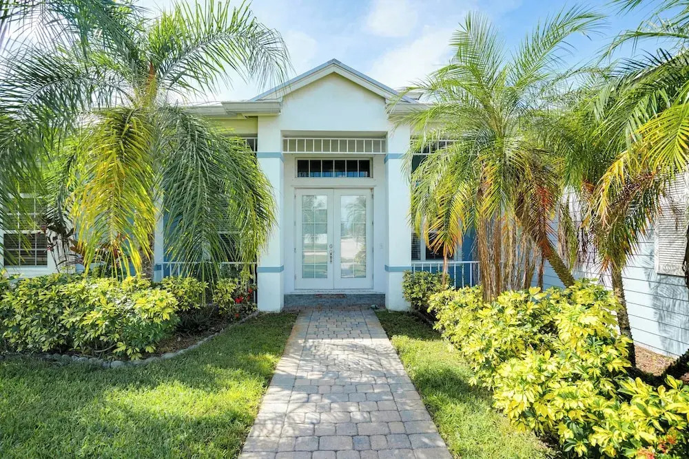Swim & Golf: Family Home 2 Mi to Clover Park!