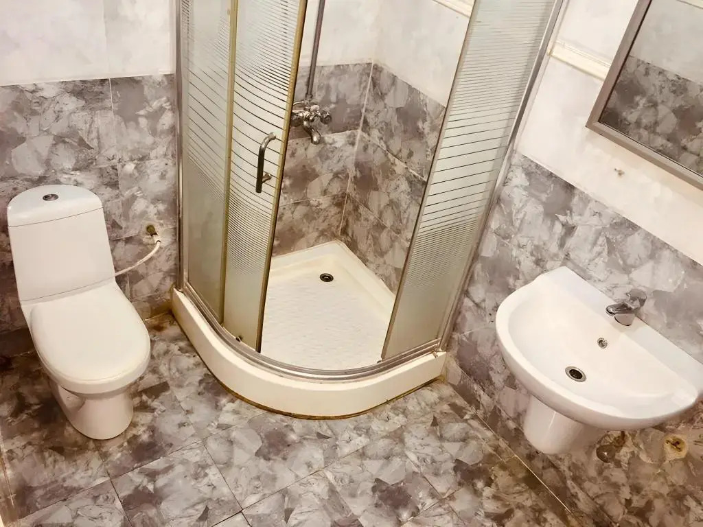 Golden Home Inn Hotel & Suites