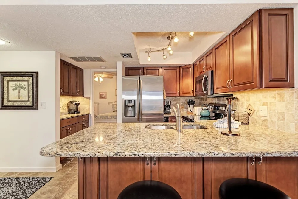 Midnight Cove Ii 612f - Bayside Beauty! 2 Bedroom Condo