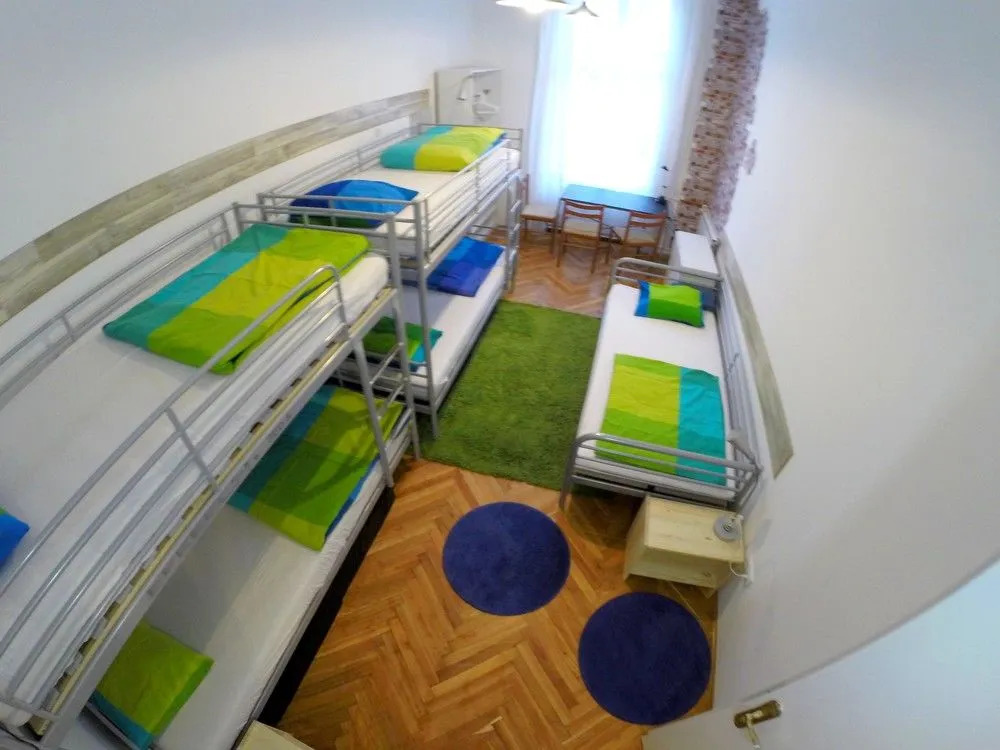 Friends Hostel & Apartments