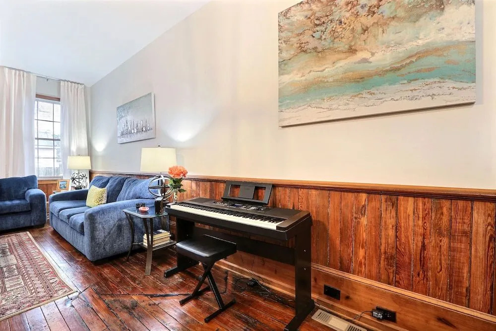 Gallery Stays - Low Country