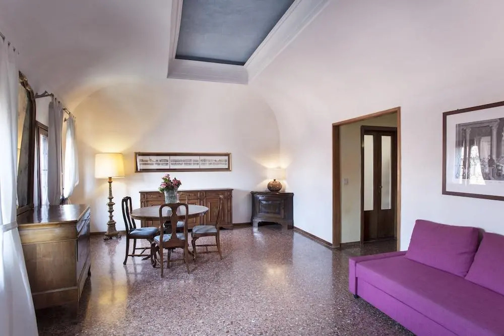 Palazzo Valmarana
