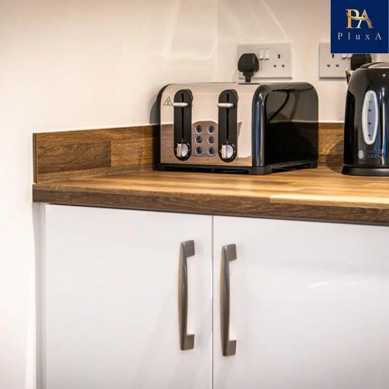 Modern Inn 5 Star Luxury 2 Bedroom Apartment in City Centre with Car Park