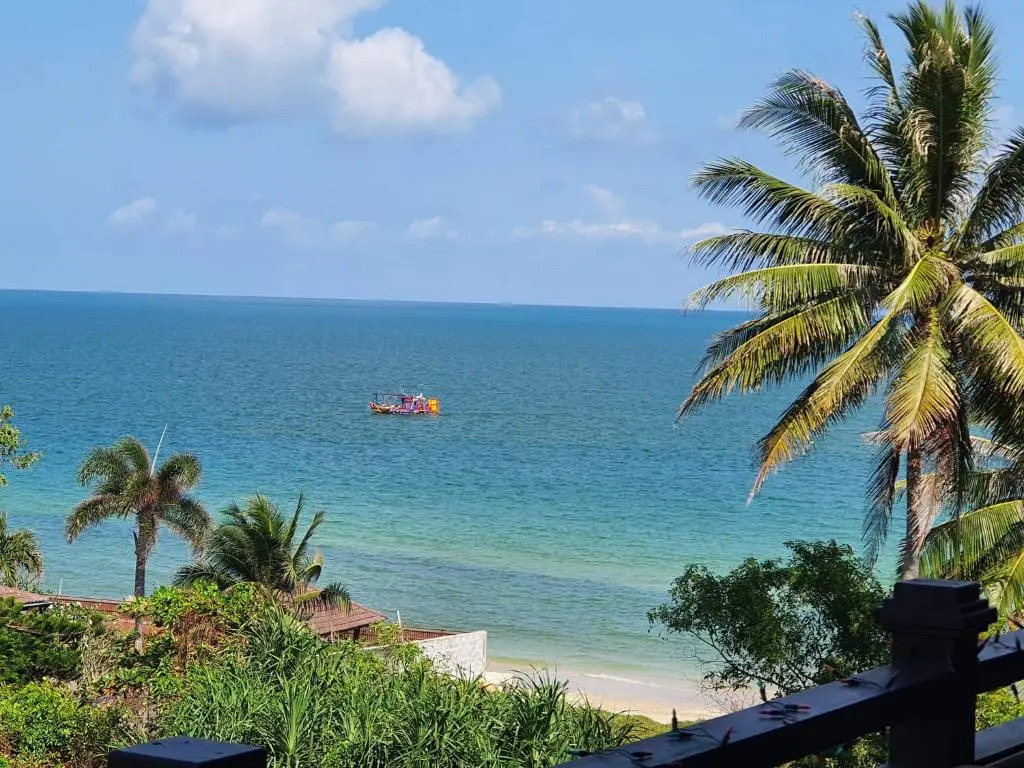 2-Bedroom Khanom Beach Ocean Front Condo