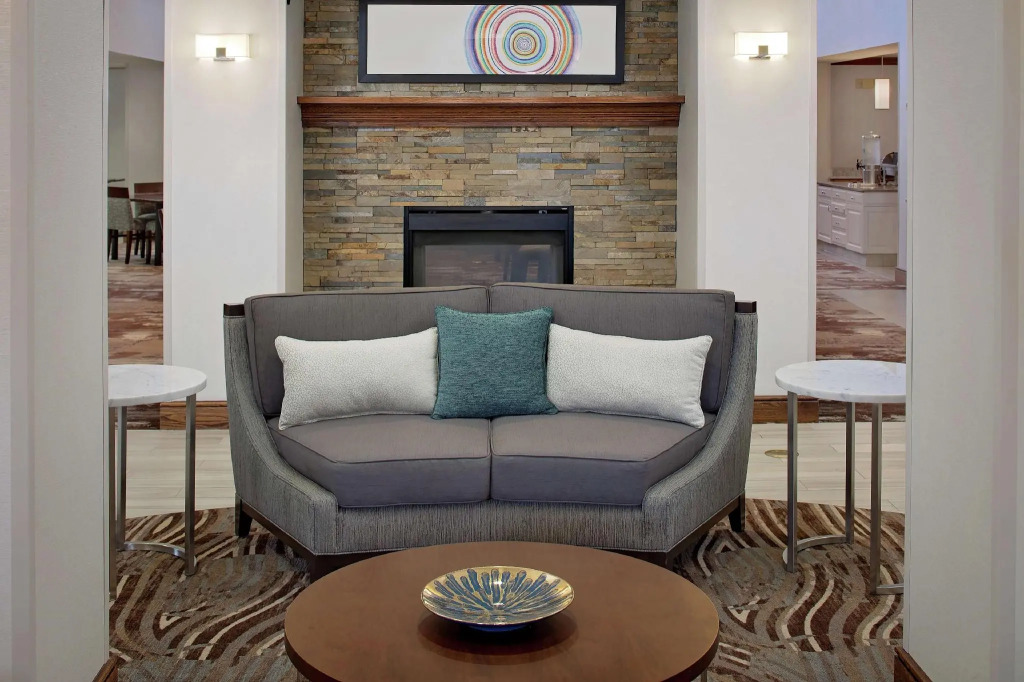 Homewood Suites by Hilton Minneapolis-Mall Of America