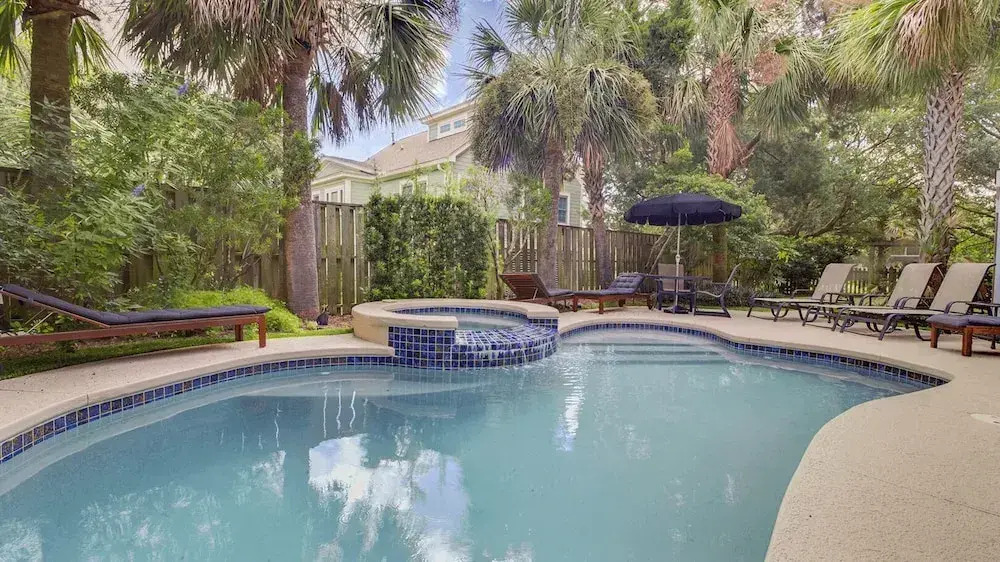 2701 Palm Boulevard by Avantstay Steps to the Beach, Ping Pong, Putting Green
