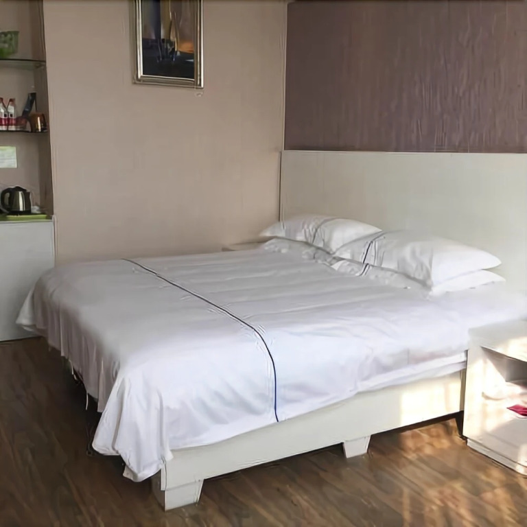 Chaohu Pinshang Holiday Hotel