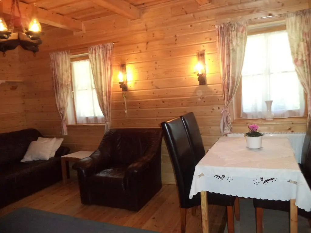 Kinga House
