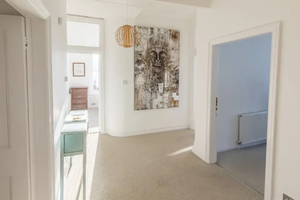 Waters Edge Apartment at Beach House