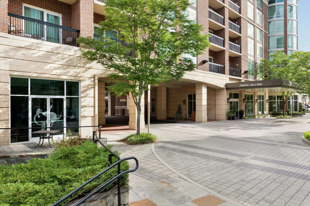 Hampton Inn & Suites Greenville-Downtown-Riverplace