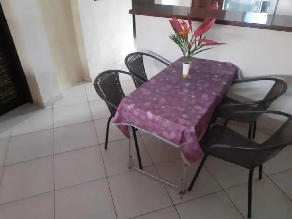 Casa com piscina Caraguatatuba 2