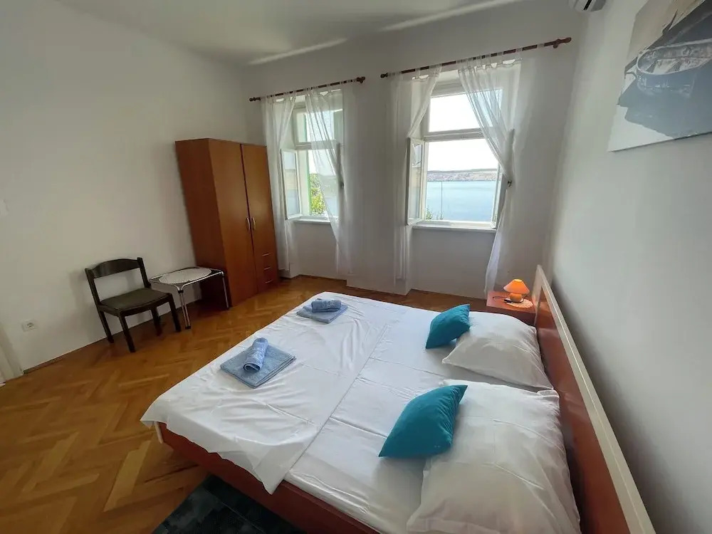 Apartment Perovic