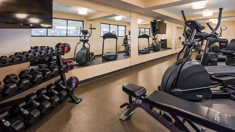 Best Western Plus Grand Castle Inn & Suites